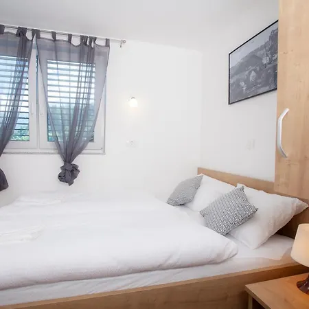 Razingar 9 Appartement Bled