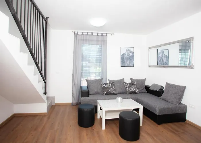 Razingar 9 Apartman *